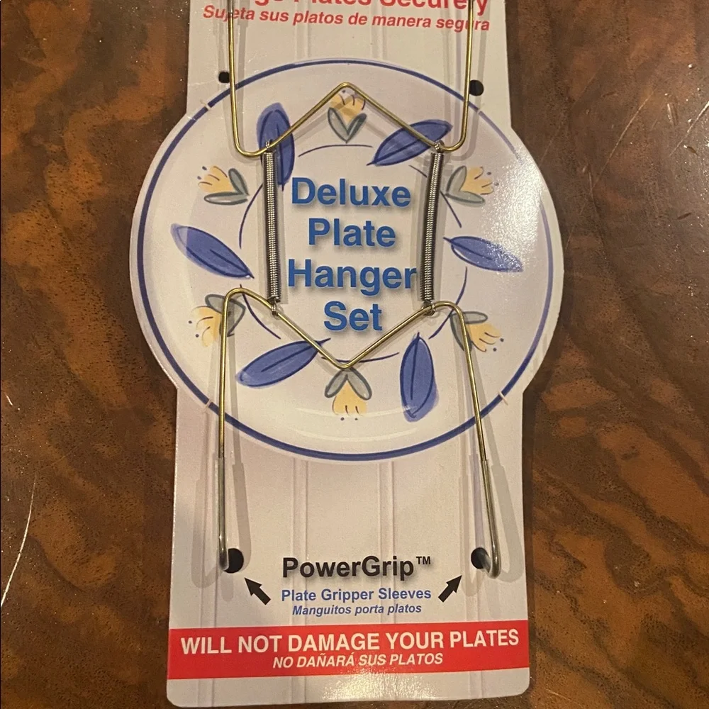 OOK Deluxe Plate Hanger Set Hangs Decorative Plates Securely Won’t Damage Walls